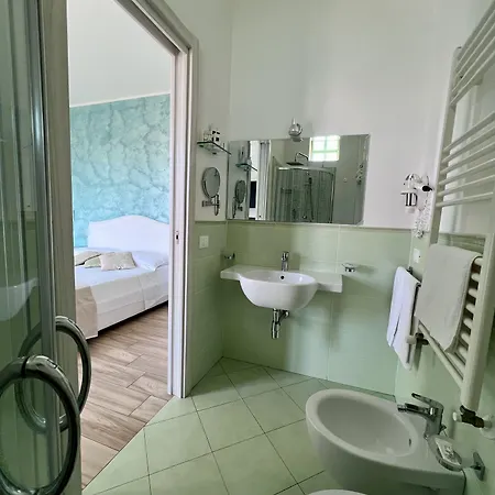Bella Couette-café 4*