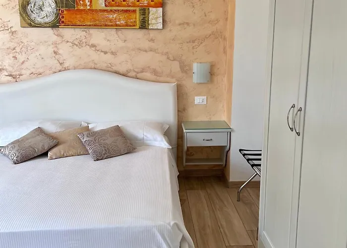 Bella Alojamento de Acomodação e Pequeno-almoço Tropea