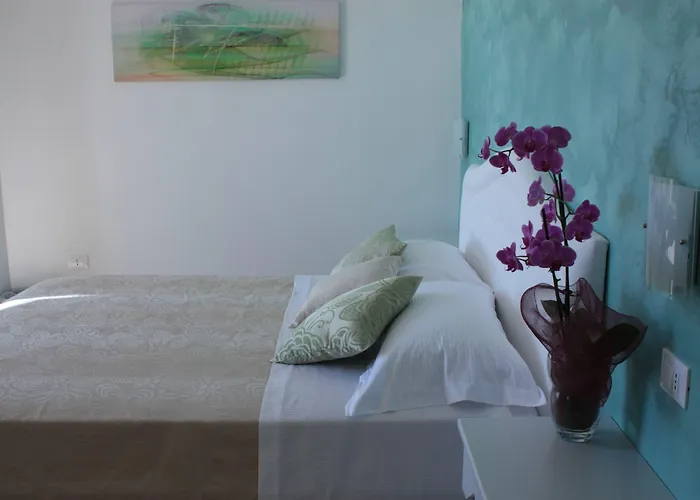 Alojamento de Acomodação e Pequeno-almoço Bella 4*